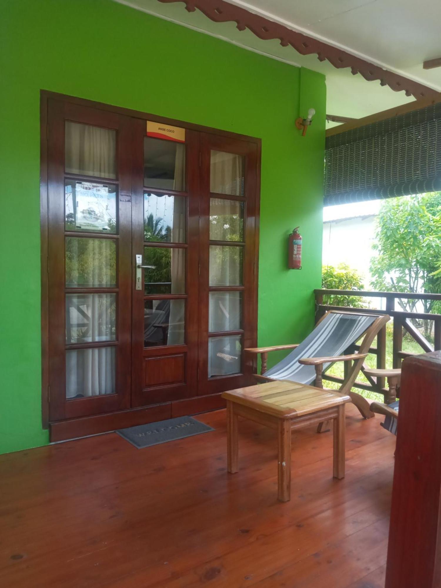 Benjamine'S Guesthouse La Digue  Extérieur photo
