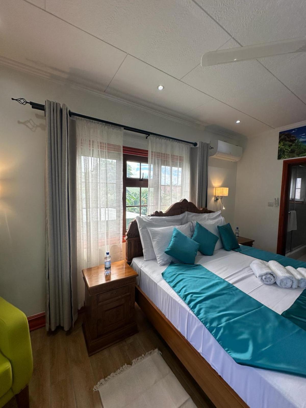 Benjamine'S Guesthouse La Digue  Extérieur photo